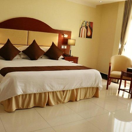 La Palisse Hotel Nyamata Κιγκάλι Εξωτερικό φωτογραφία